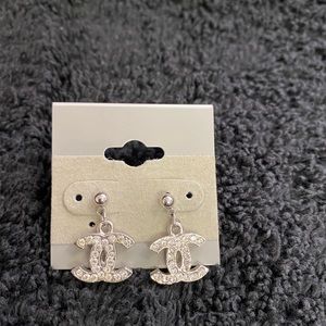 Fashion earring